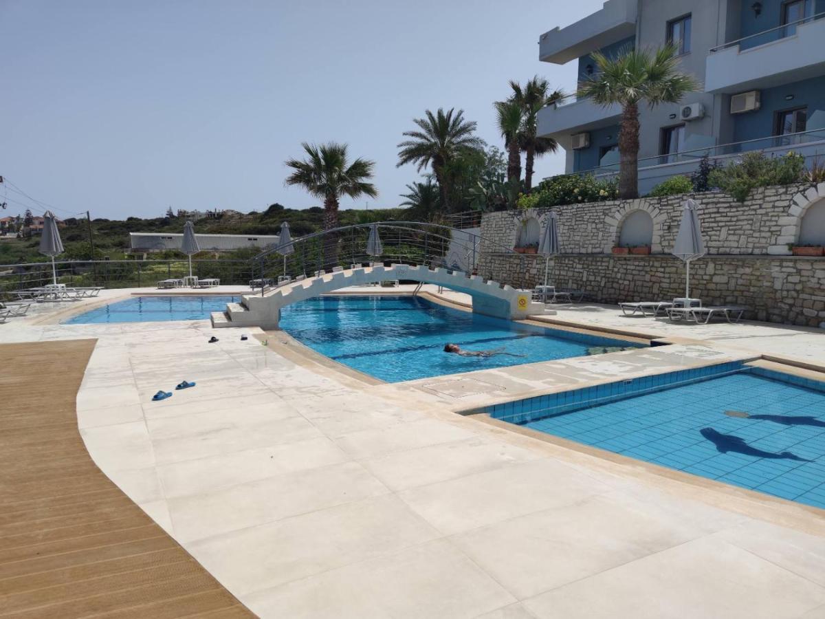 Oasis Scaleta Hotel Skaleta Exteriör bild